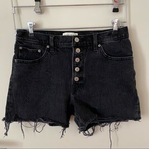 Abercrombie High Rise 4” short